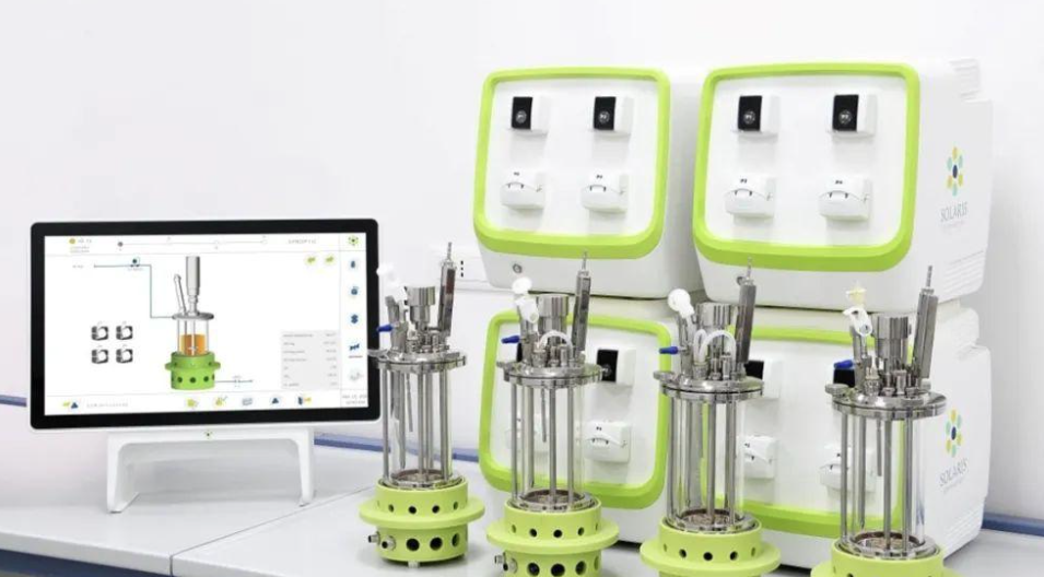 The Convenience of Capacitive Touchscreens in Continuous-Flow Bioreactors In the world of biotechnology and industrial fermentation, continuous-flow bioreactors play a crucial role in maintaining a steady production process for high-quality products. As technology advances, the integration of capaci